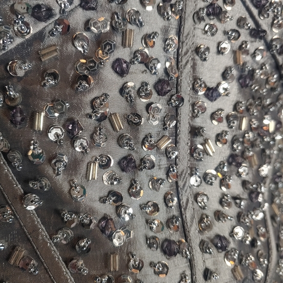 GoJane Strapless Gray Cocktail Dress - Picture 4 of 9